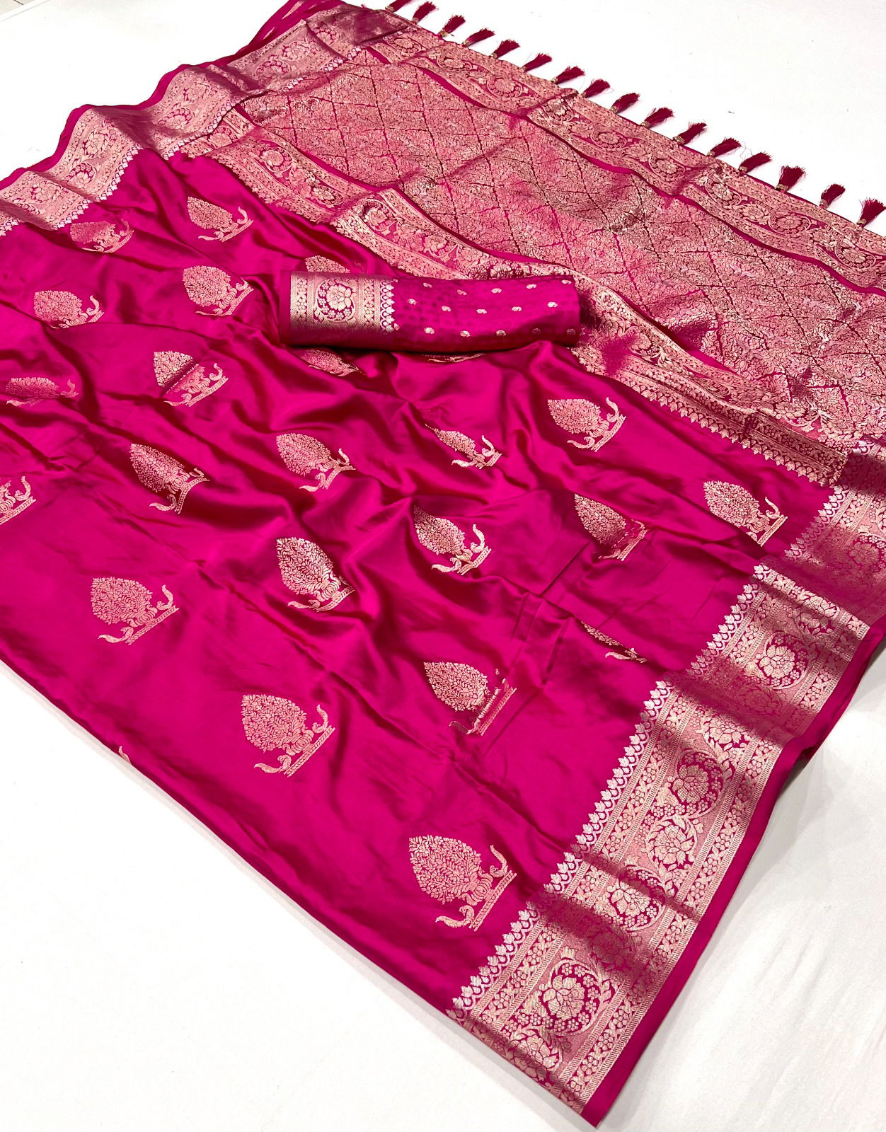 9670 Colour By Src Designer Silk Weaving Sarees Wholesale Shop In Surat	